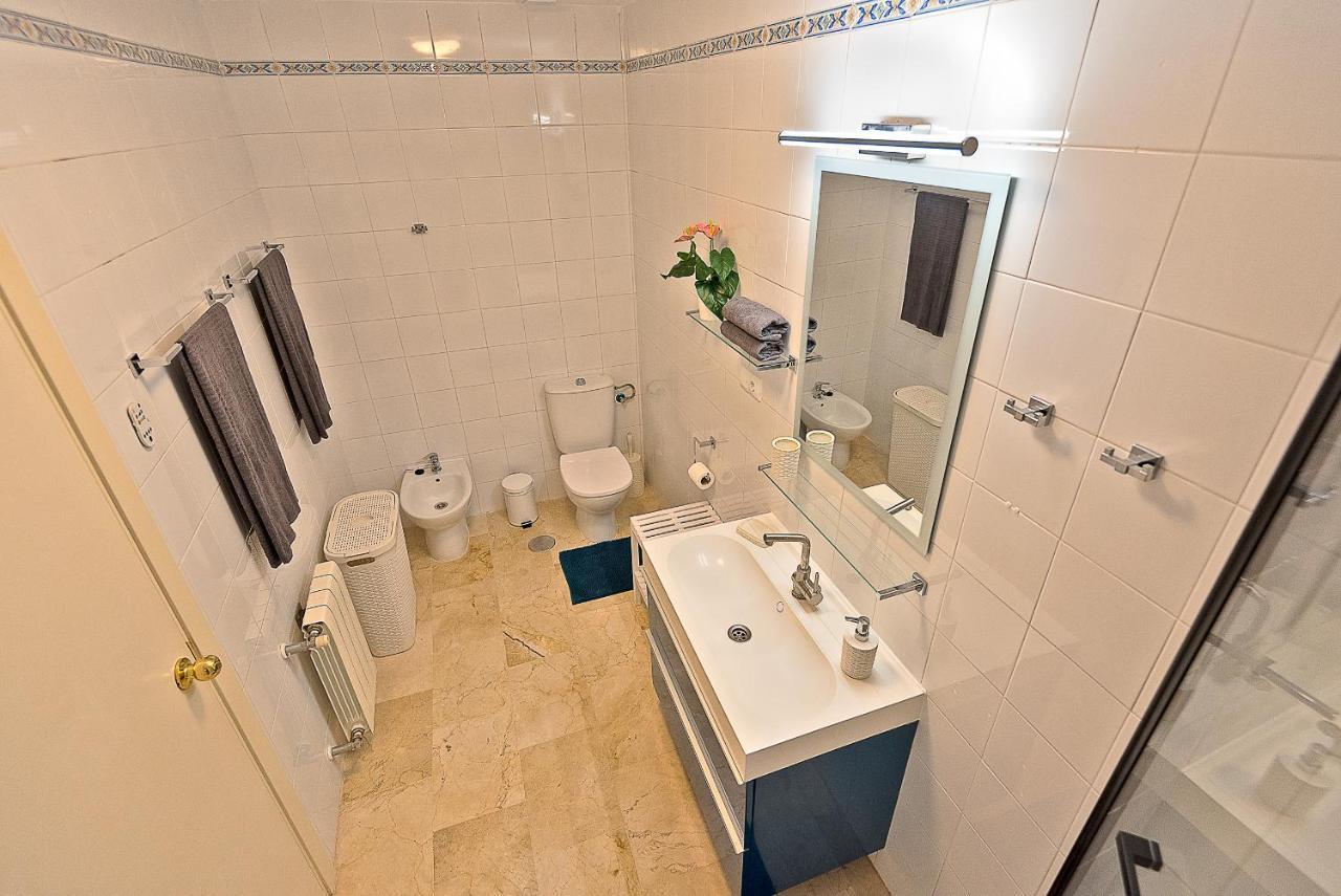 Apartment On Deluxe With Pools And Own Garden *