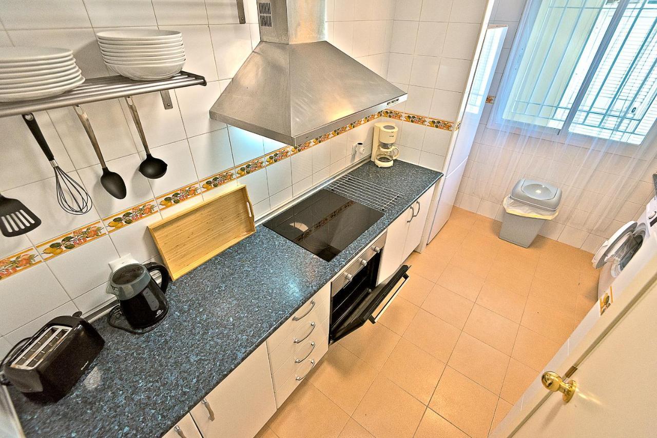 On Deluxe With Pools And Own Garden *